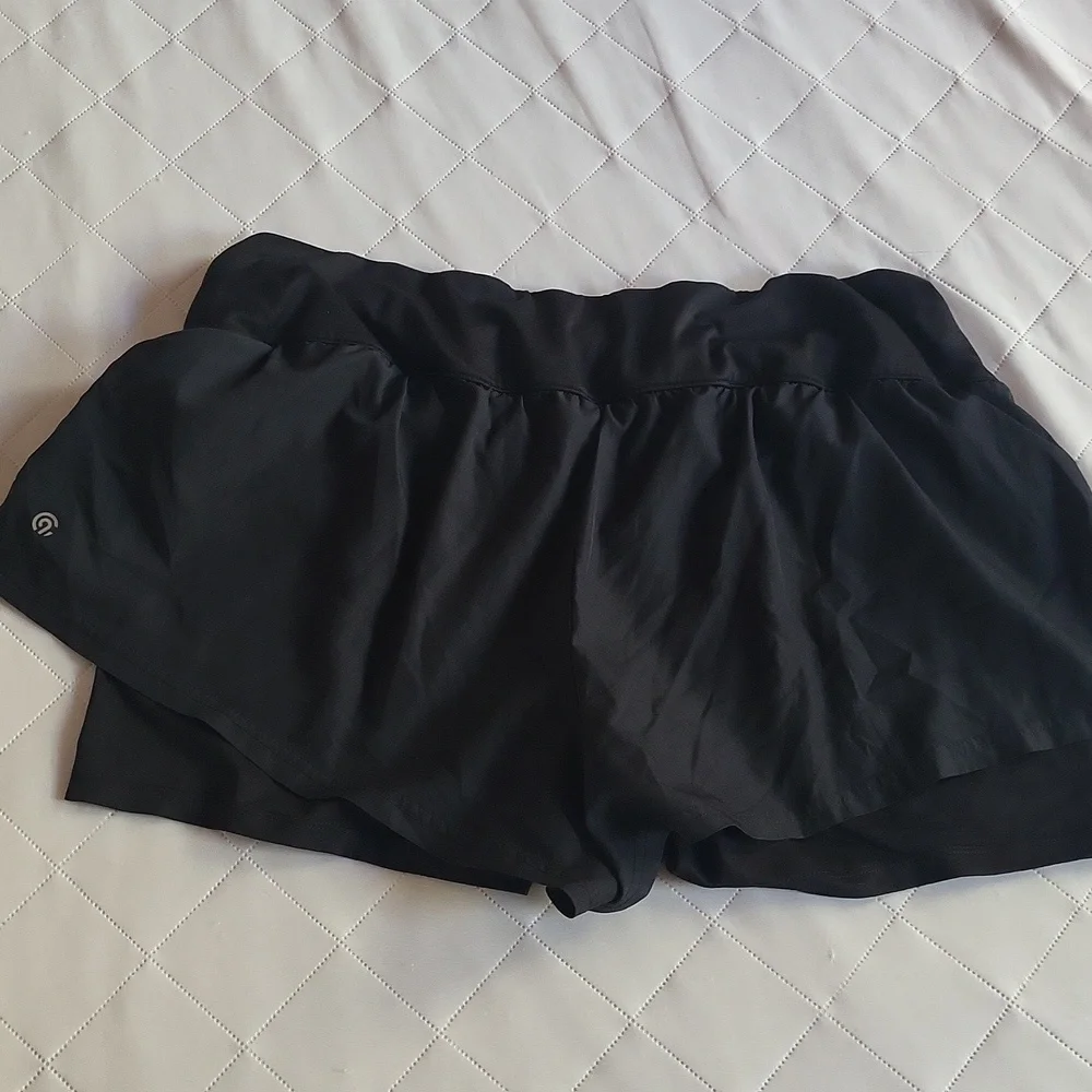 Chamion Women's Shorts XL - Picture 2 of 4